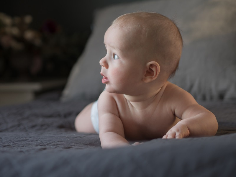 Ребенка на сегодняшний день. 8 Месяцев малышу. Фотосессия 8 месячного ребенка. Фотосессия 8 месяцев малышу. Фотосессия на 8 месяцев мальчику.