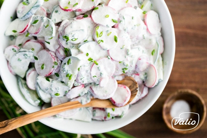 Салат из редиса с йогуртом